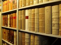 Grundbücher in der Fahrregalanlage